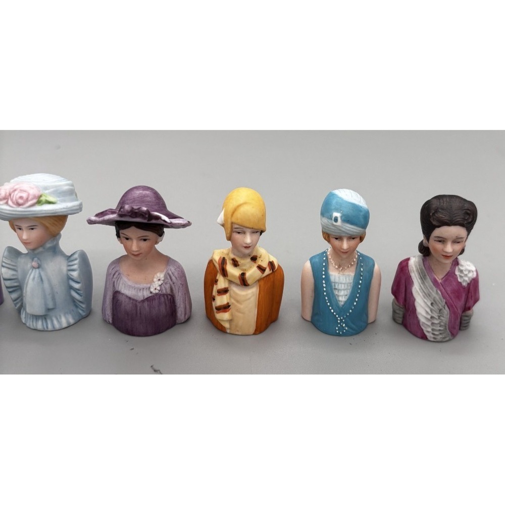 Vintage Avon 7 Ladies of American Fashion Porcelain Thimble Set Circa. 1980s - Picture 3 of 10